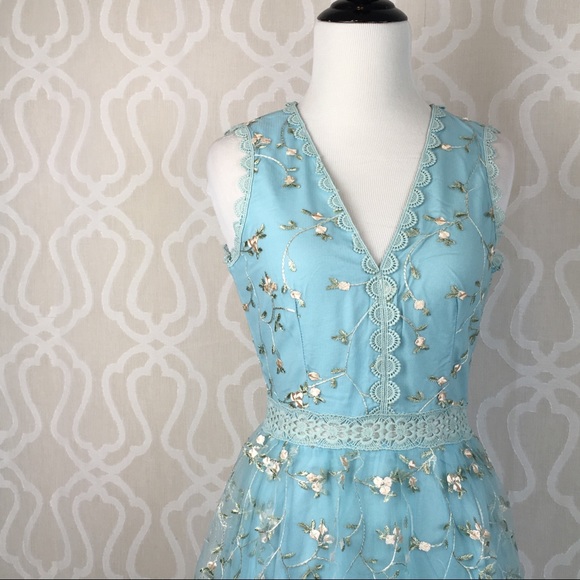 *LAST ONE* Enchanted Cinderella Ball Gown - Picture 8 of 8